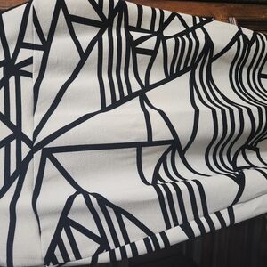 LuLaRoe Black and White Geometric Pencil Skirt